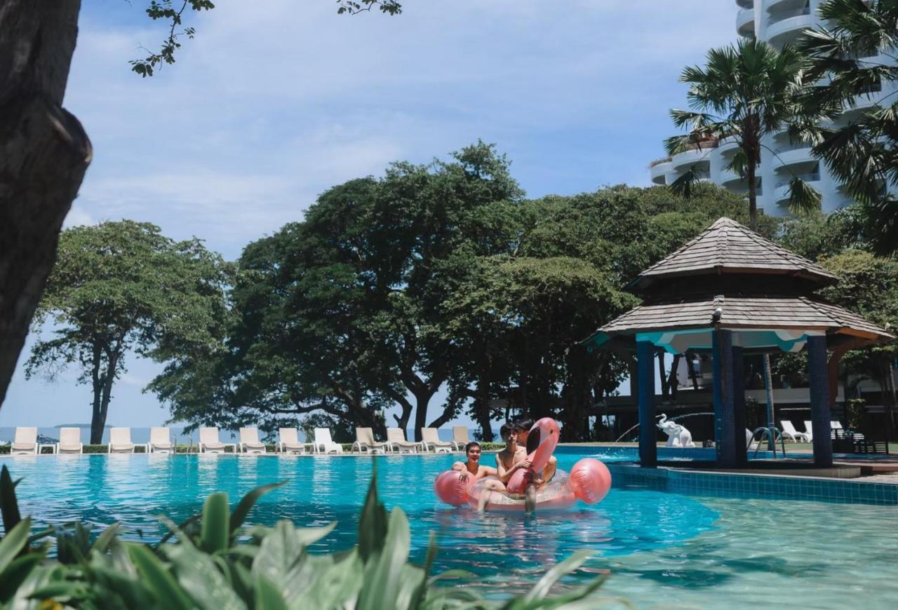 Cosy Beach Hotel - Sha Extra Plus Pattaya Eksteriør bilde