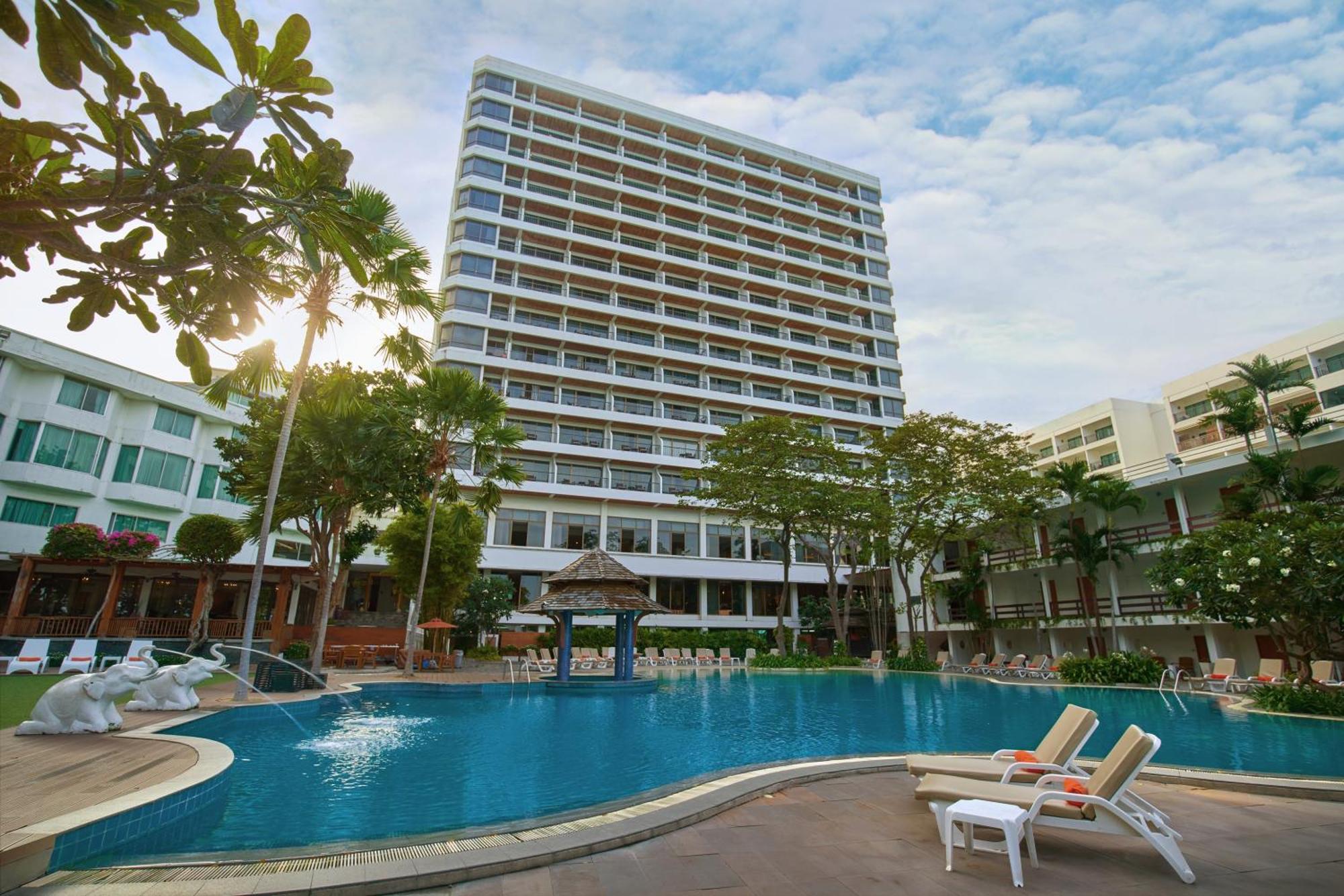 Cosy Beach Hotel - Sha Extra Plus Pattaya Eksteriør bilde